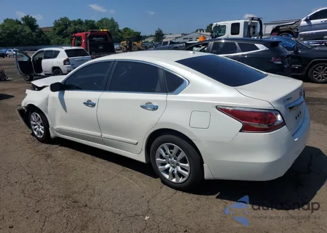 2015 Nissan Altima 2.5 from USA, damaged, VIN 1N4AL3AP4FC410855